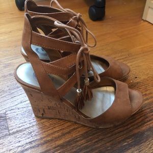 GUESS Wedges